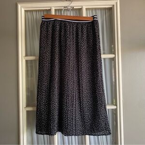 Abercrombie & Fitch Black Midi Polka Dot Pleated Skirt